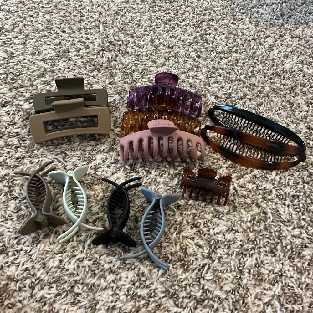 Hair clips